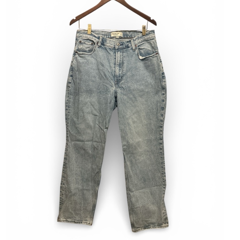 Abercrombie & Fitch The Ankle Straight Ultra High Rise Curve Love Jeans